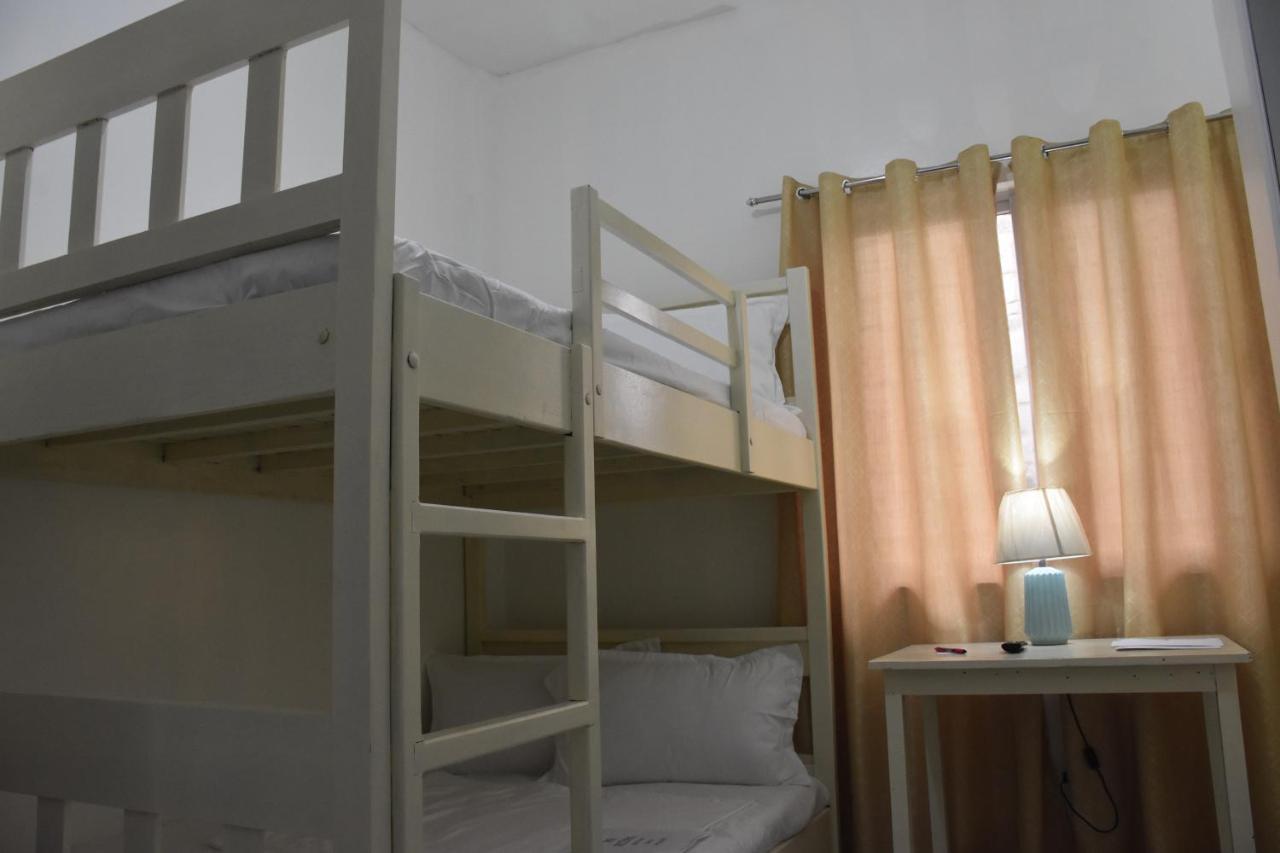 Isaguirre'S Pension House バレル エクステリア 写真